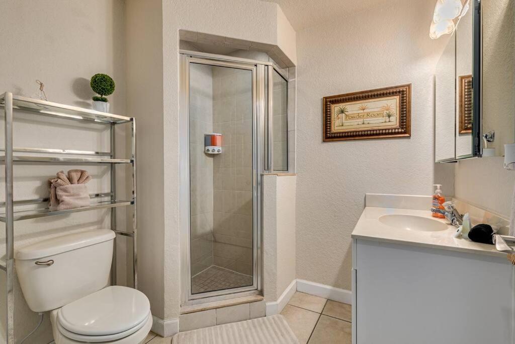 Walk To The Beach And Restaurants! - Coconut Villa'S Suite 2 St. Pete Beach Zewnętrze zdjęcie